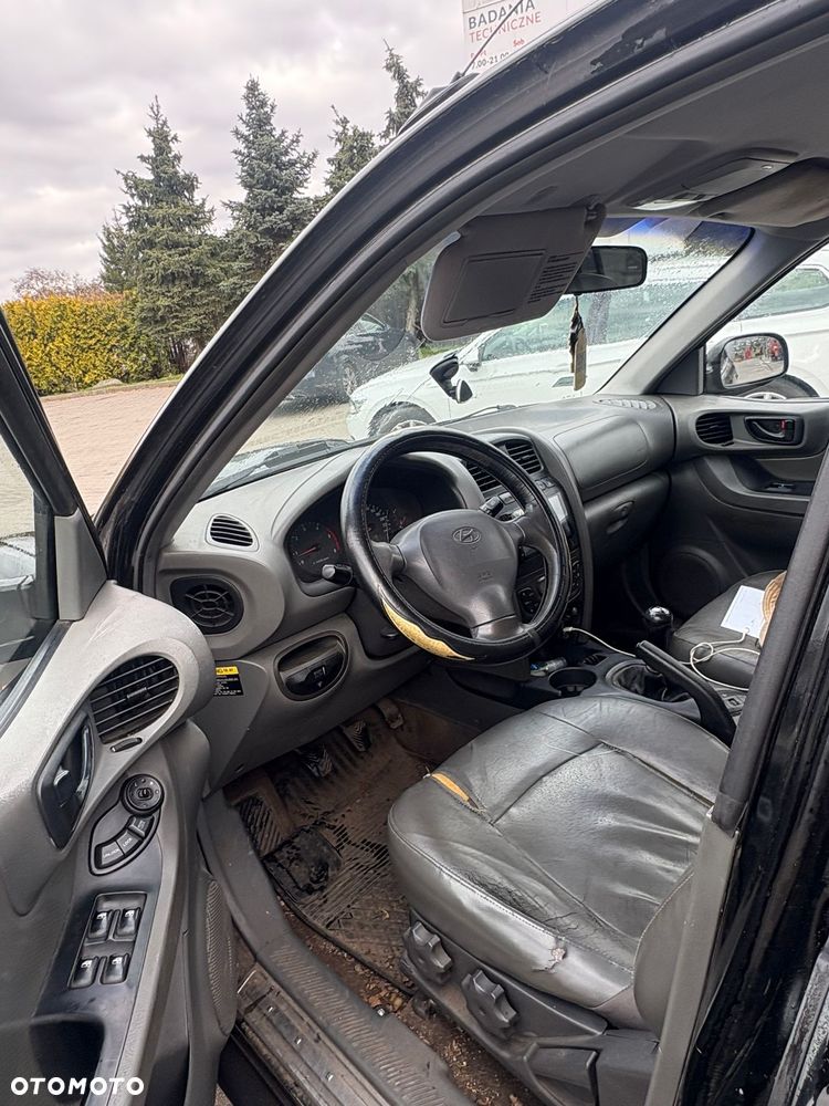 Hyundai Santa Fe 2.0 D GL TCI - 12