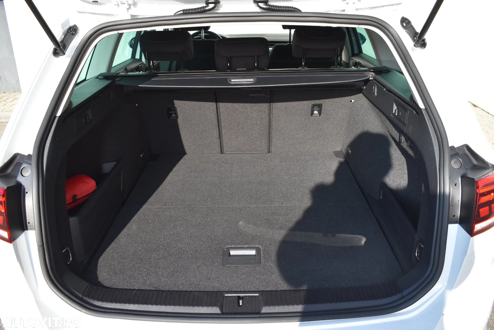 Volkswagen Passat Variant 2.0 TDI DSG (BlueMotion Technology) Comfortline - 30