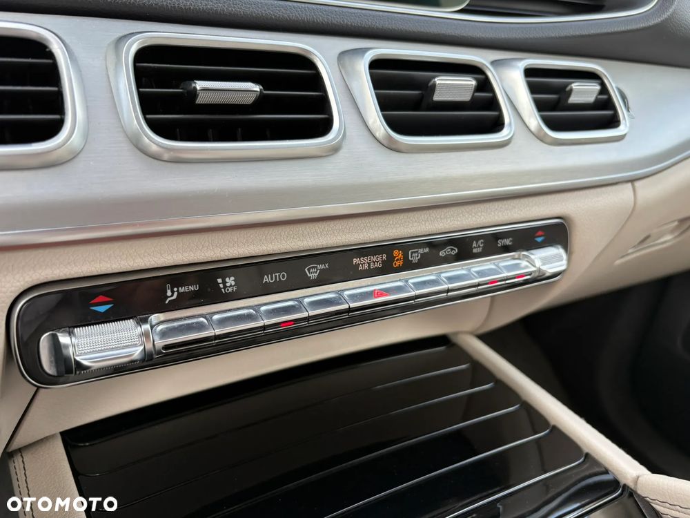 Mercedes-Benz GLE 300 d 4Matic 9G-TRONIC AMG Line - 17