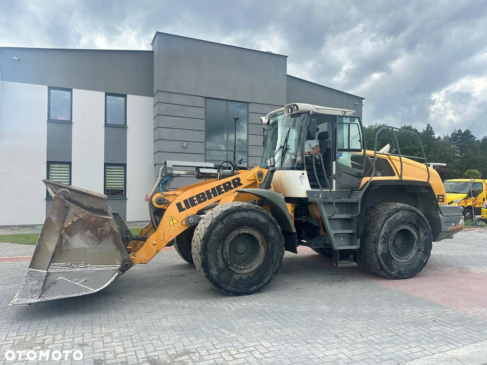 Liebherr L556 - 2