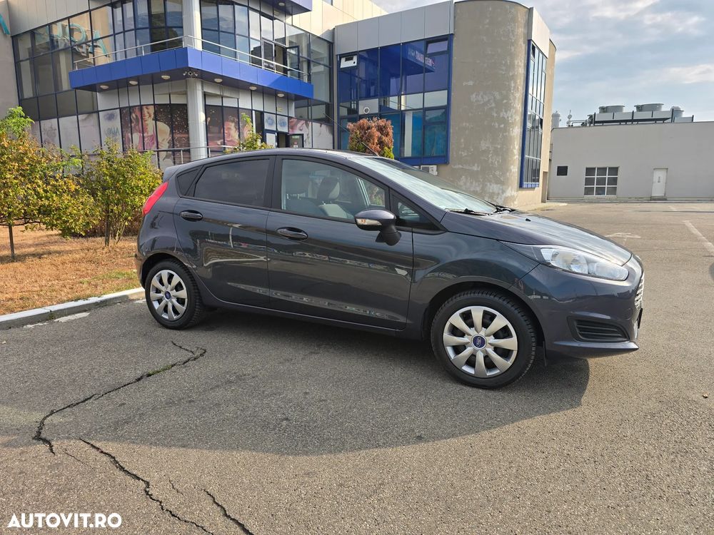 Ford Fiesta - 5