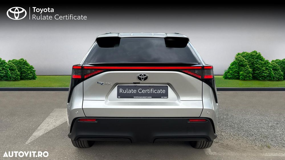 Toyota BZ4X 150 KW FWD (4x2) Luxury - 8