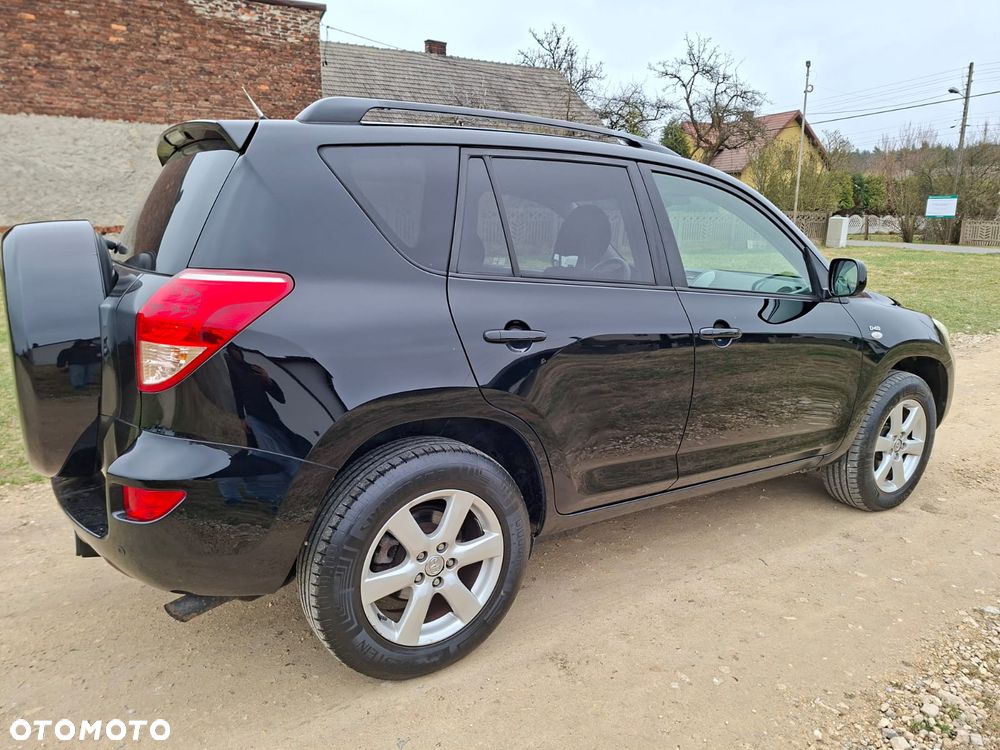 Toyota RAV4 2.2 D-4D Premium - 13