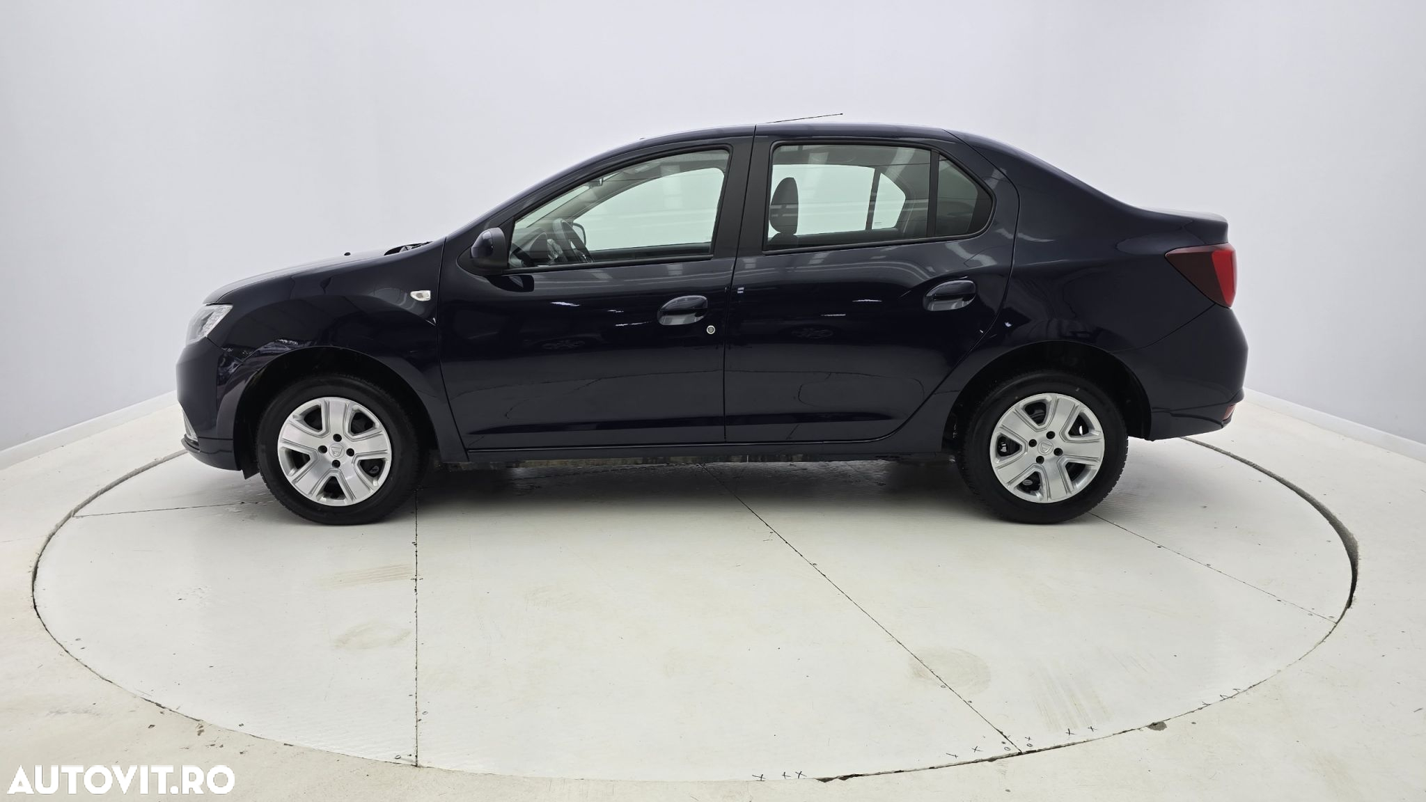 Dacia Logan 1.5 DCI Laureate - 9