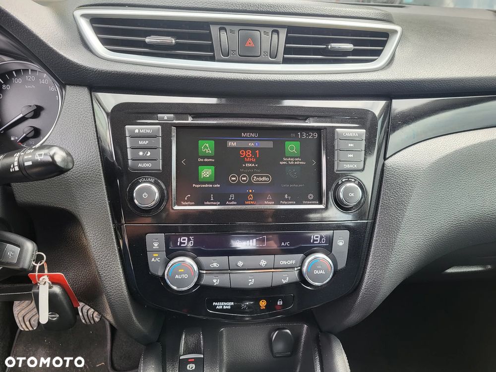 Nissan Qashqai 1.3 DIG-T Acenta - 16