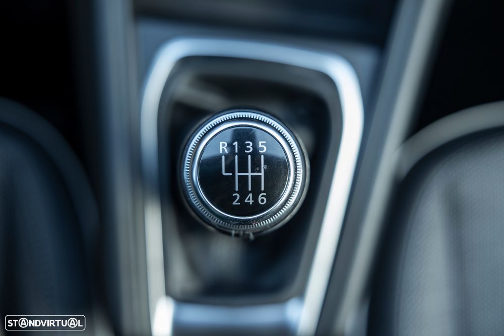 Renault Captur 1.0 TCe Exclusive - 17