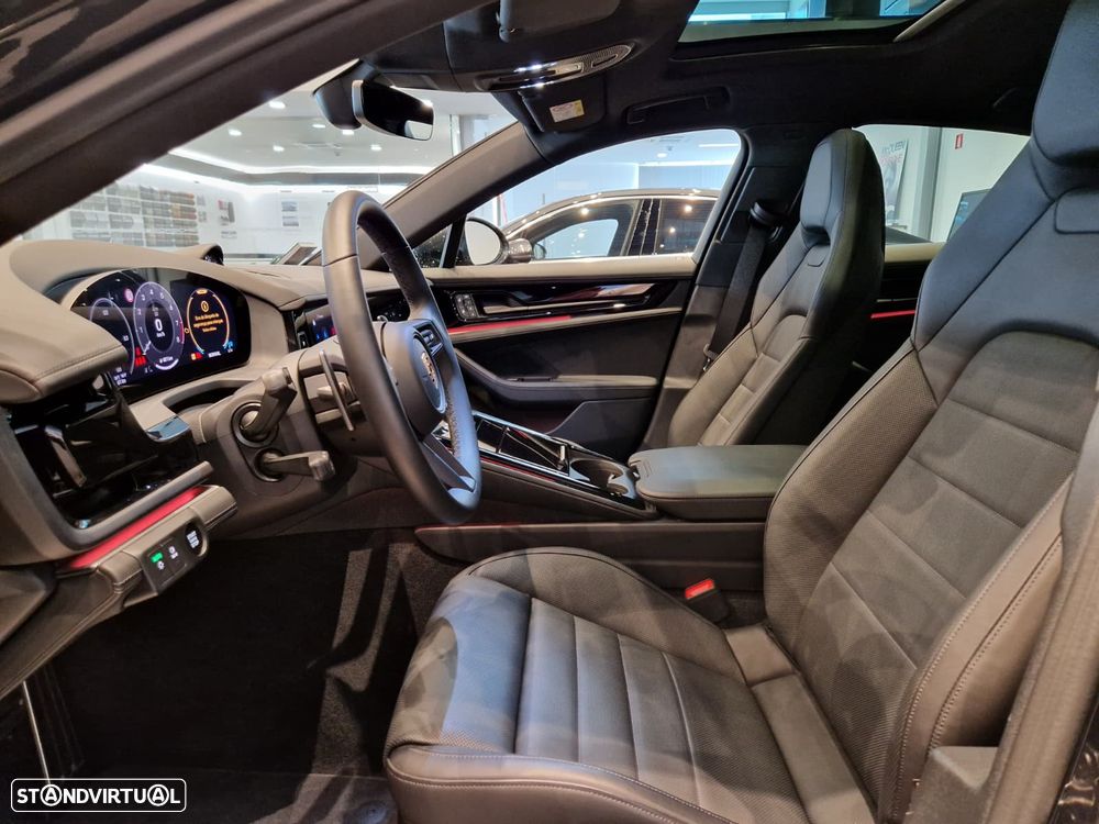 Porsche Panamera 4 - 13
