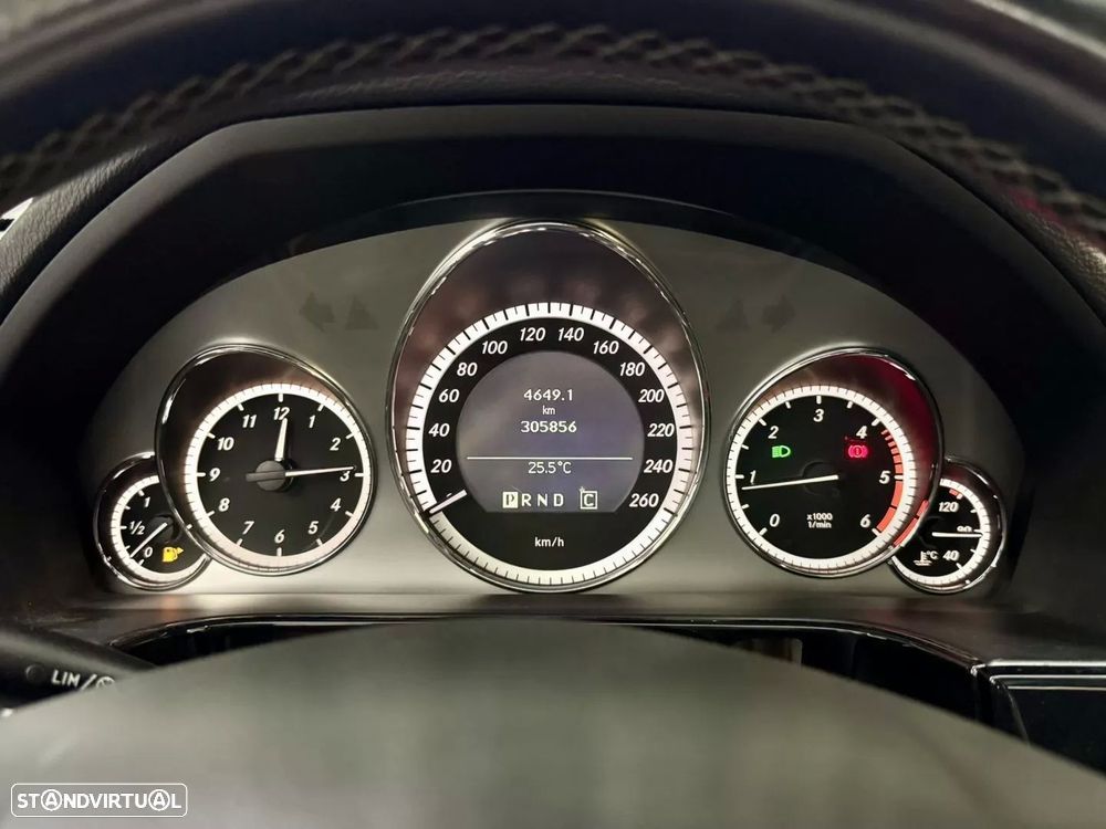 Mercedes-Benz E 250 CDi Avantgarde BlueEfficiency Auto. - 35