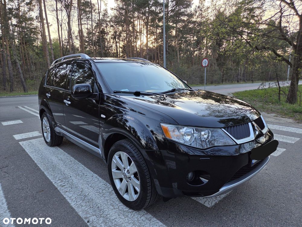 Mitsubishi Outlander 2.0 DID Intense - 1