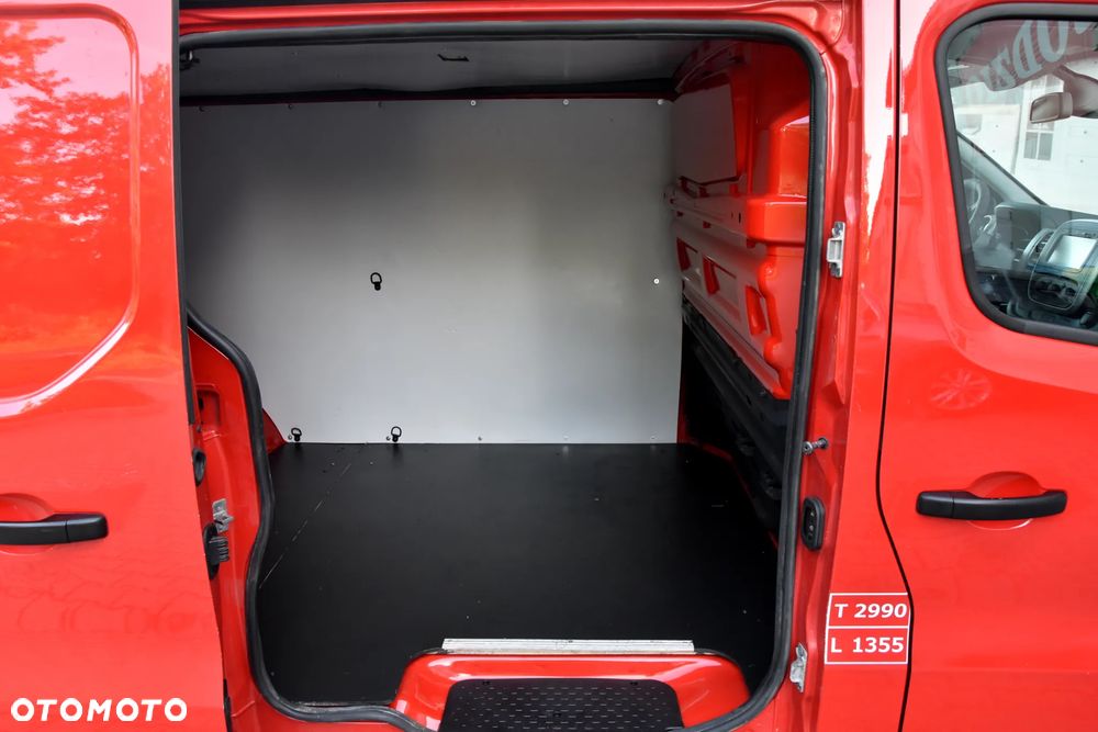 Renault TRAFIC - 29