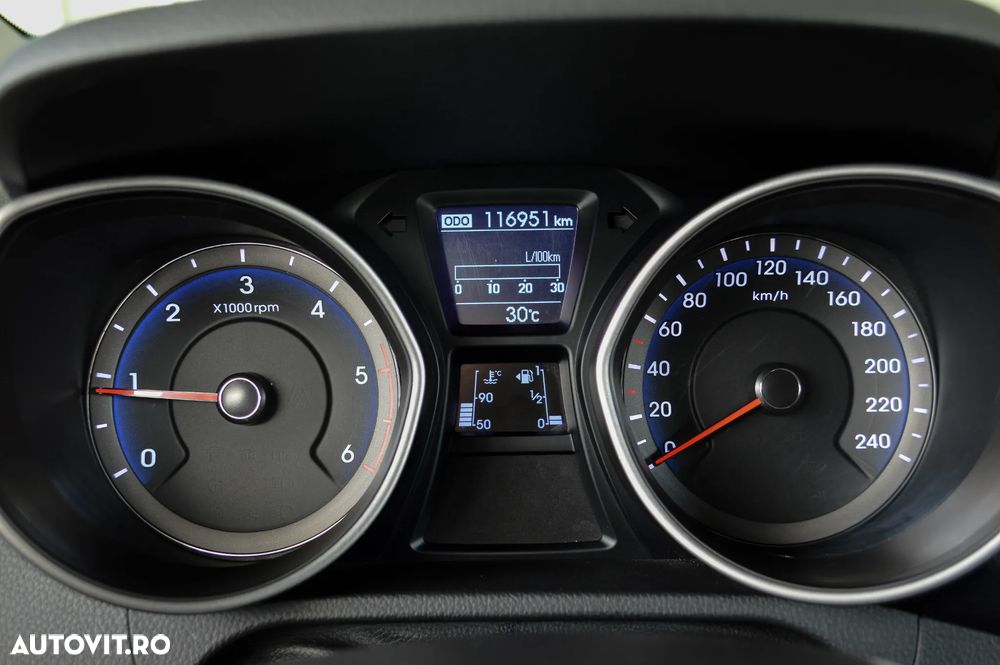Hyundai i30 1.4 CRDi DPF 5DR Comfort - 7