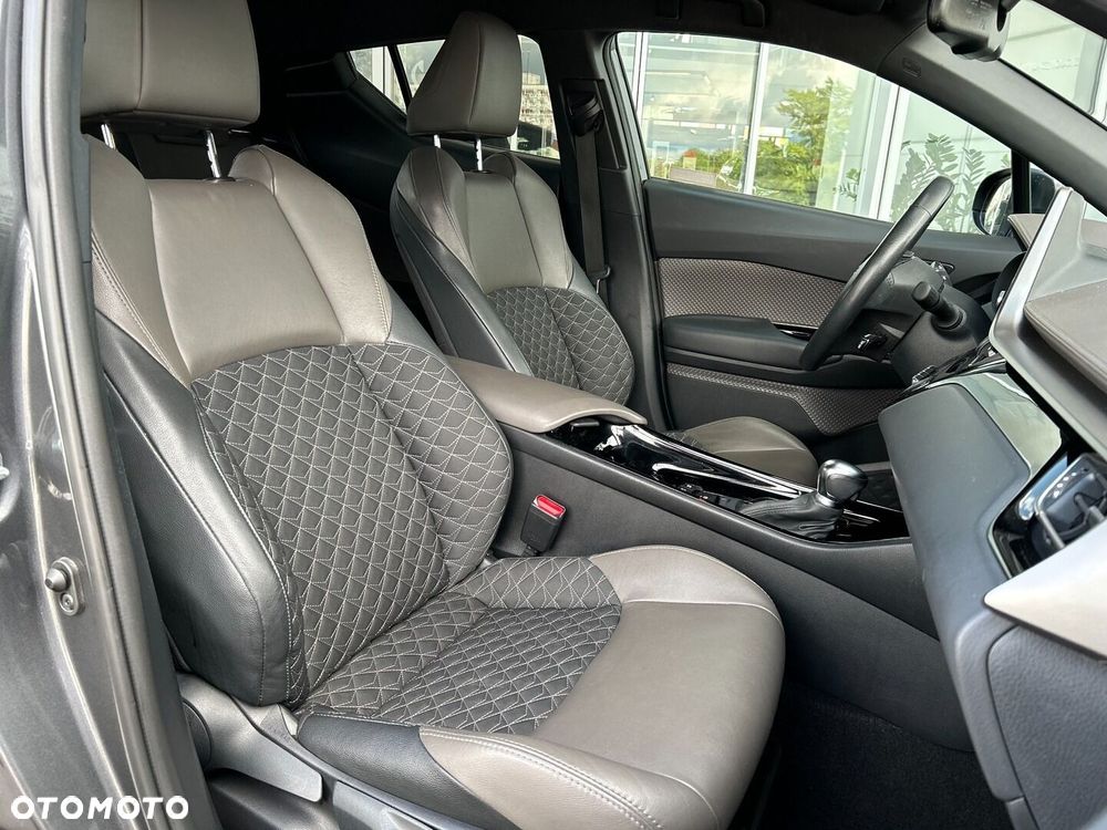 Toyota C-HR 2.0 Hybrid Executive - 10