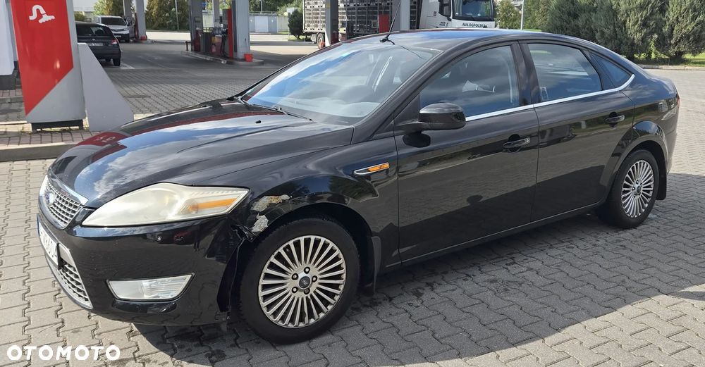 Ford Mondeo 2.0 Ambiente - 4