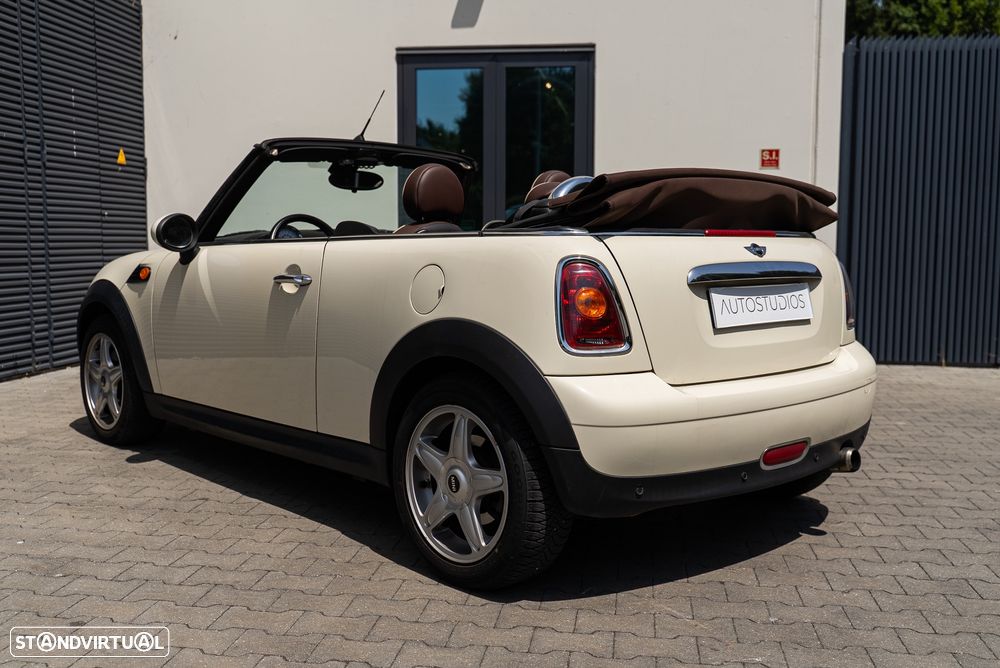 MINI Cabrio Cooper - 8