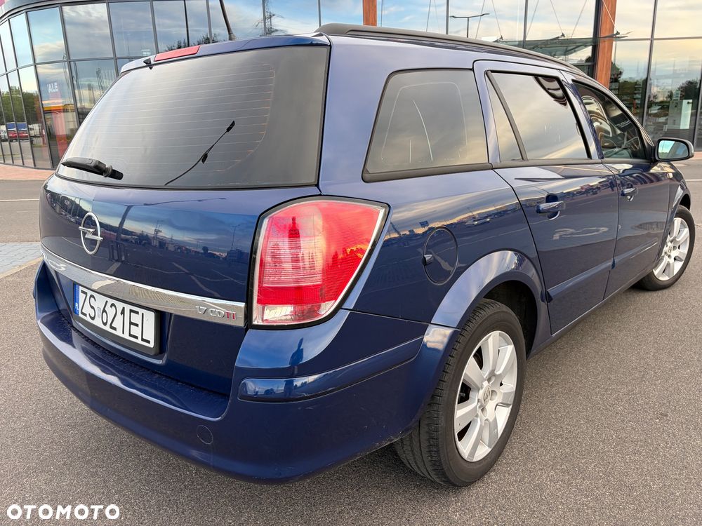 Opel Astra 1.7 CDTI Edition - 4