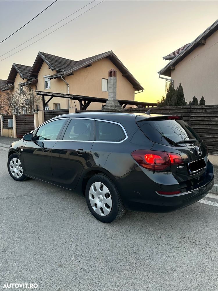 Opel Astra 1.7 CDTI DPF Edition Sport - 11