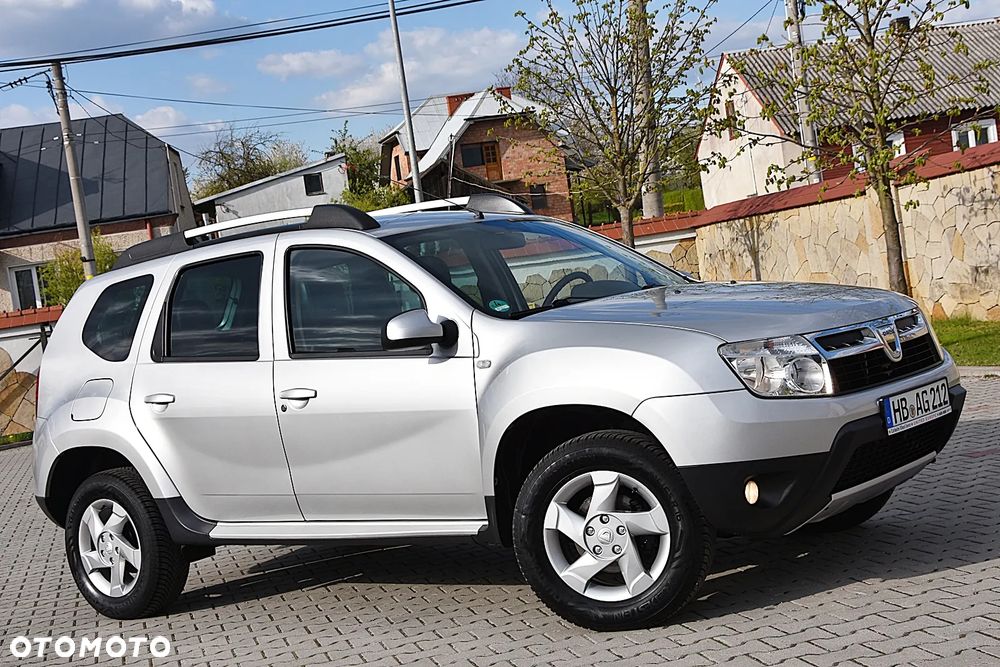 Dacia Duster 1.6 SCe Laureate S&S - 10