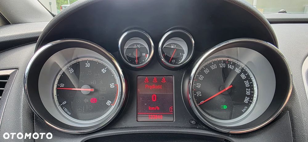 Opel Astra 2.0 CDTI Enjoy S&S - 12