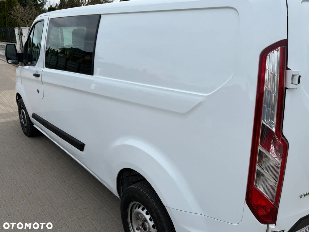 Ford CUSTOM DŁUGI 6 OSÓB - 28