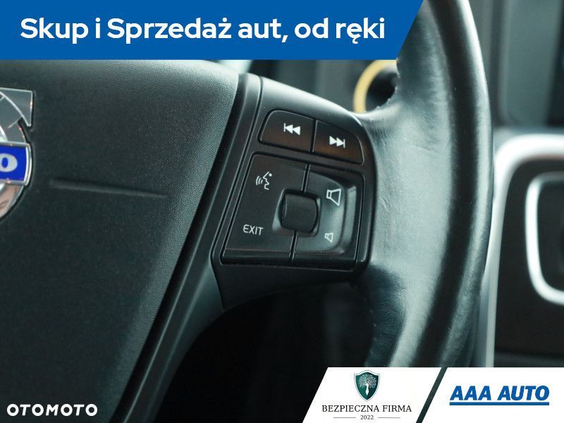 Volvo V60 - 15