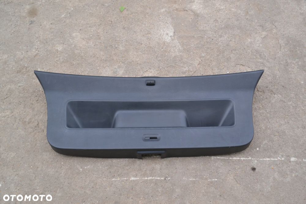 VW POLO V 6R TAPICERKA OSŁONA KLAPY BAGAŻNIKA 6R6867601A - 1