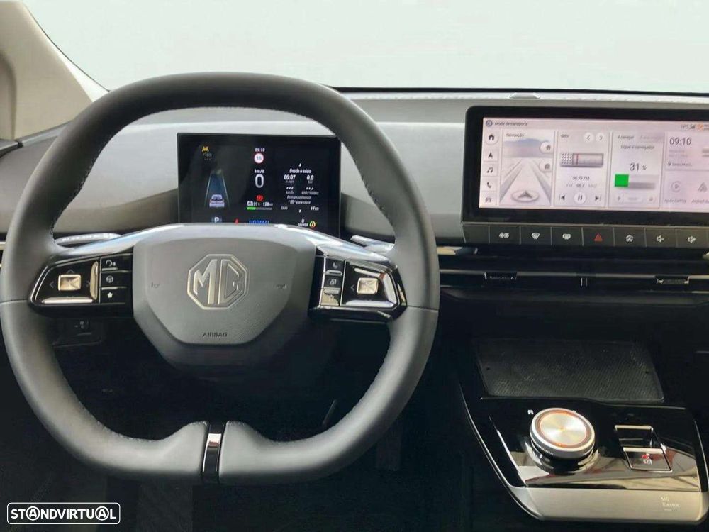 MG MG4 64 kWh Luxury - 10