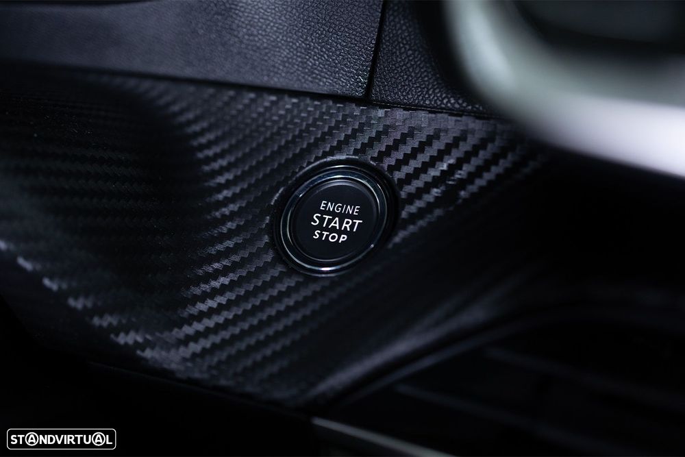 Peugeot 2008 1.2 PureTech Allure Pack - 43