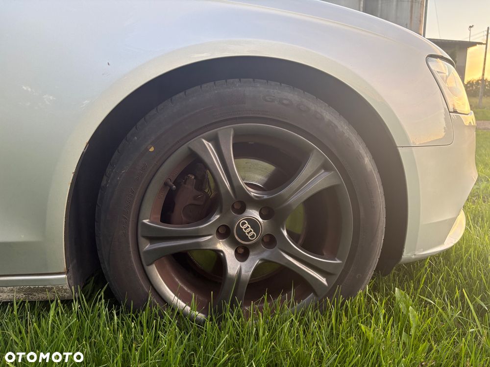 Audi A4 Limousine 2.0 TDI - 9