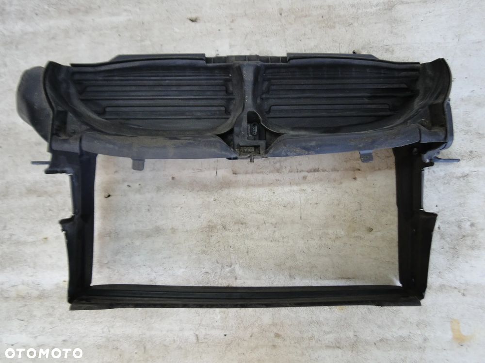 BMW 5 E60 E61 WLOT ŻALUZJA KIEROWNICA POWIETRZA OBUDOWA CHŁODNIC 2.0D EUROPA - 1