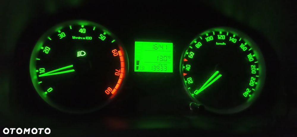 Skoda Fabia 1.4 16V Sport - 12