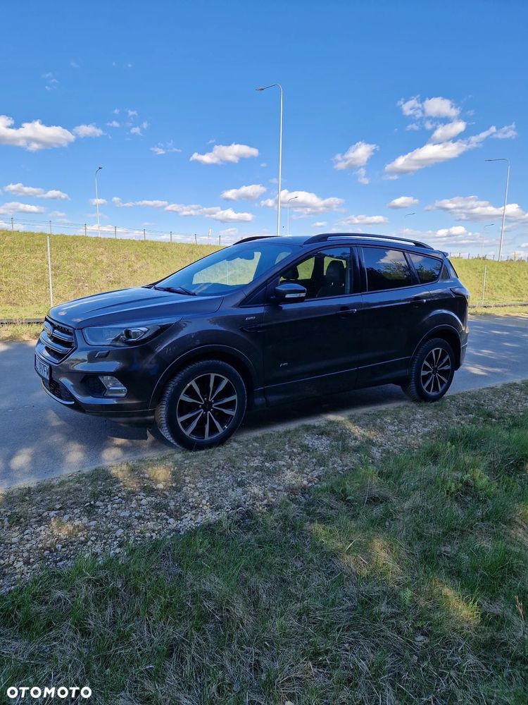 Ford Kuga 2.0 TDCi 4x4 ST-Line - 13