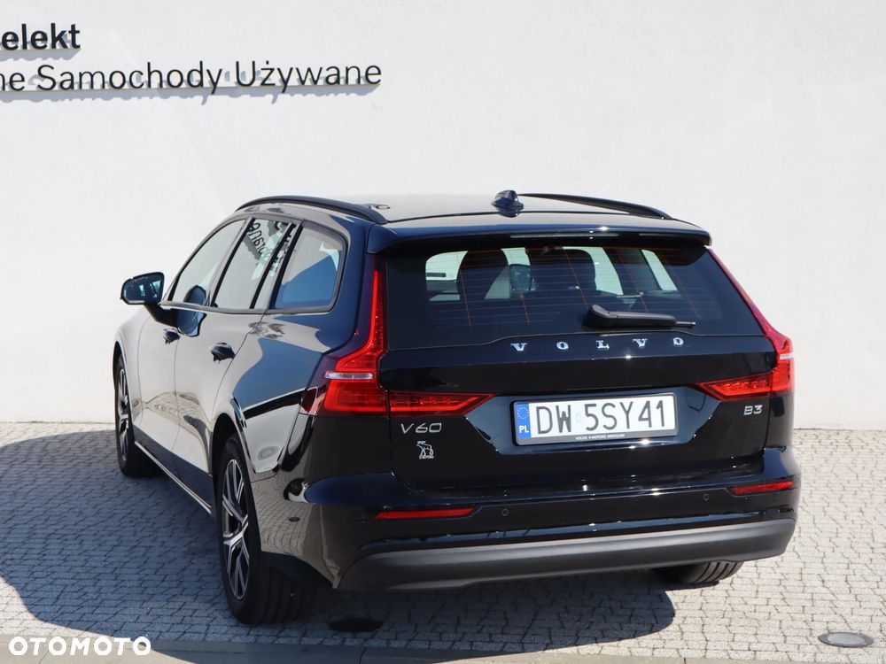 Volvo V60 2022 photo 4