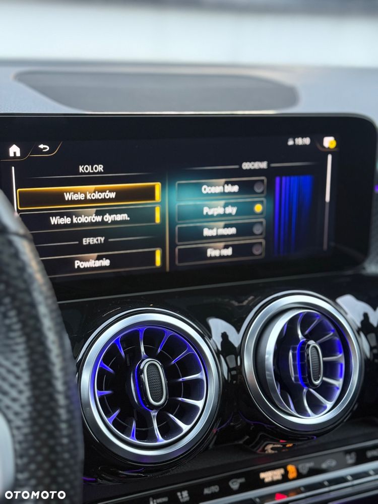 Mercedes-Benz GLB 220 d 4Matic 8G-DCT AMG Line - 31