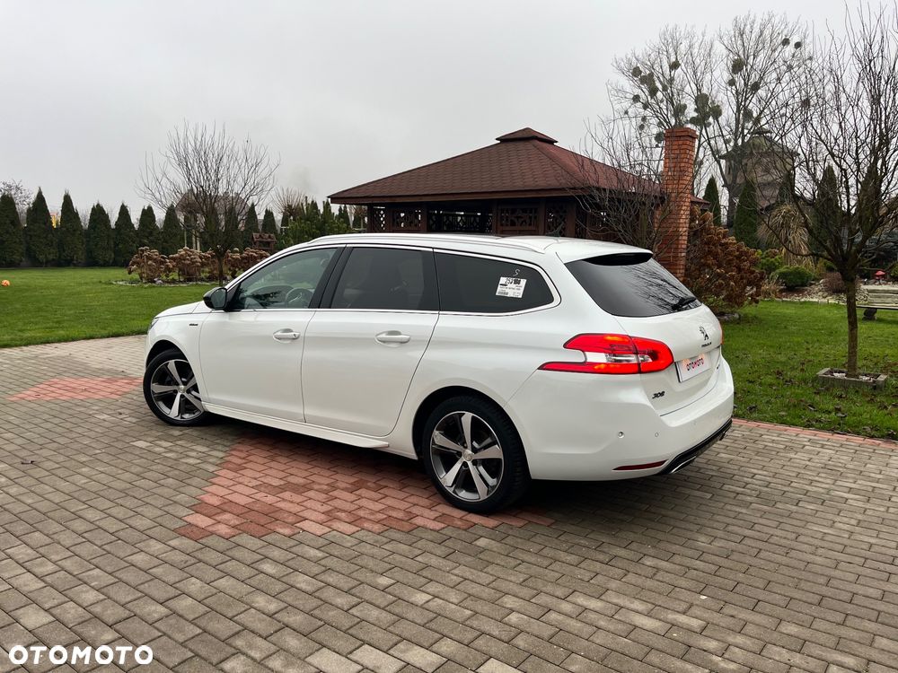 Peugeot 308 PureTech 130 GPF EAT8 Stop & Start Tech Edition - 13