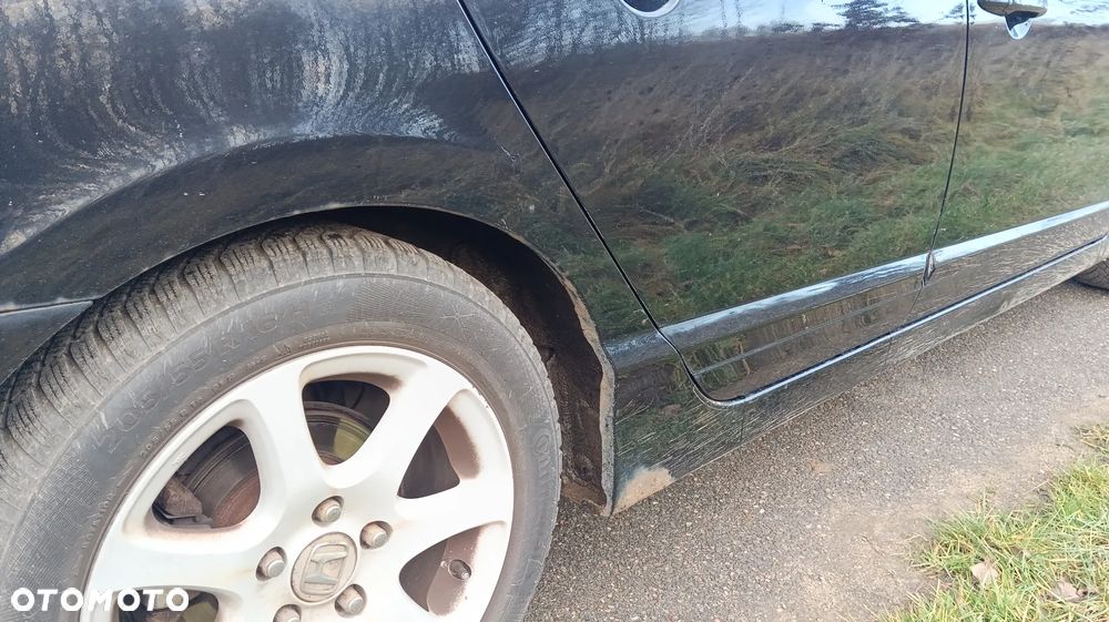 Honda Civic 1.8 Executive - 23