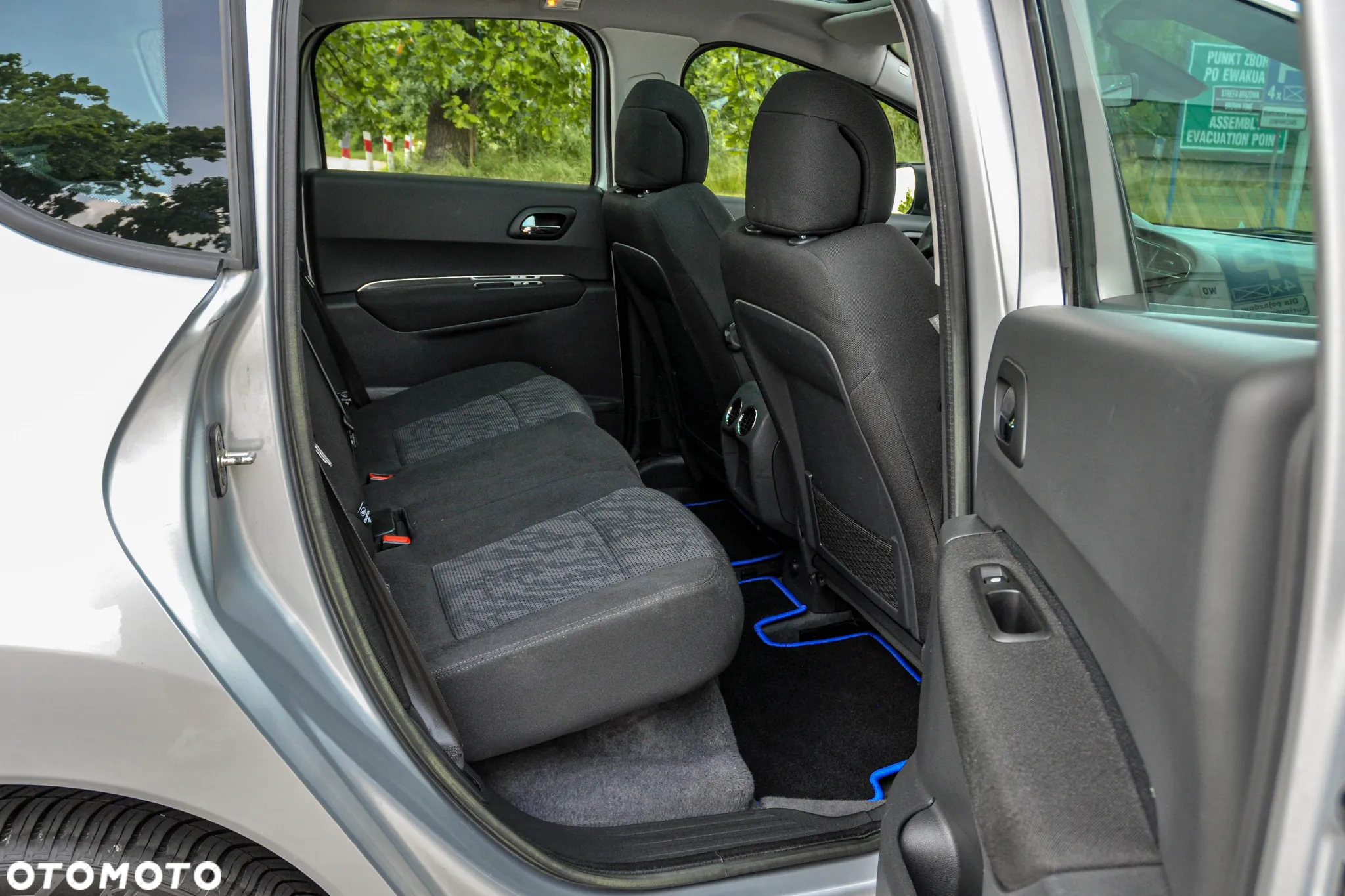 Peugeot 3008 1.6 Active - 12