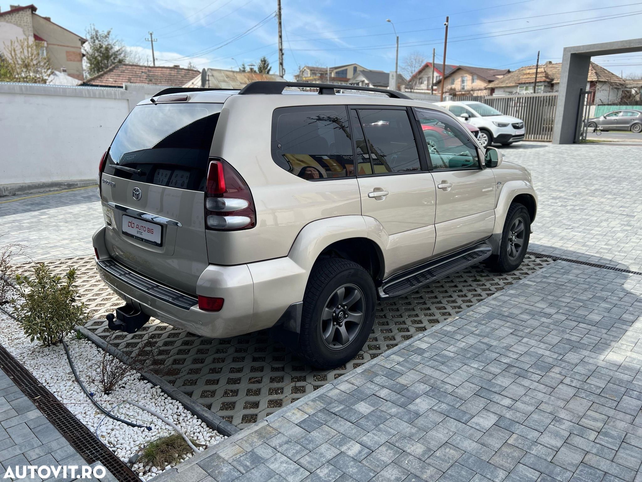 Toyota Land Cruiser 3.0 TD-4D Aut Executive - 8