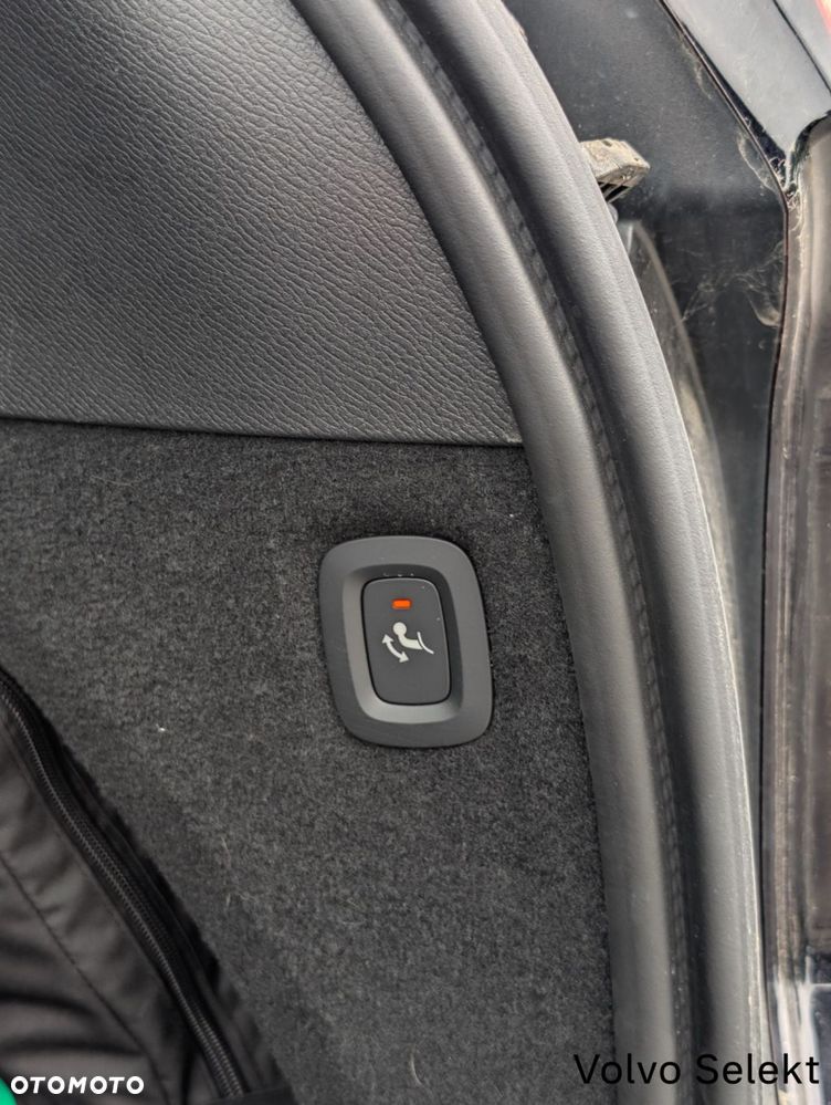Volvo XC 90 - 27