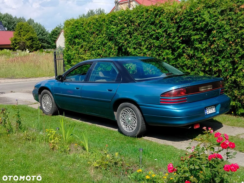 Dodge Intrepid - 4