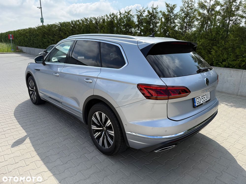 Volkswagen Touareg 3.0 V6 TDI SCR 4Mot - 3