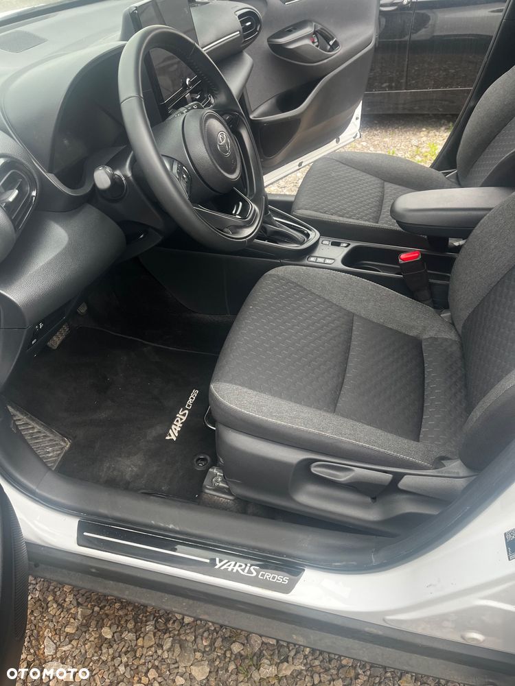 Toyota Yaris Cross - 11