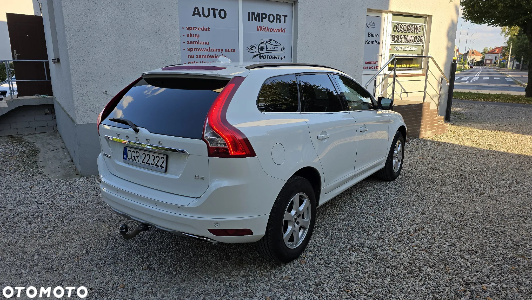 Volvo XC 60 D4 Momentum Pro - 13