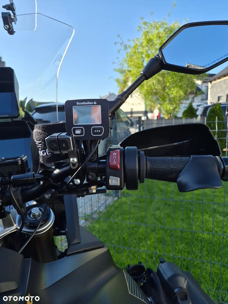 VOGE 900DSX - 29