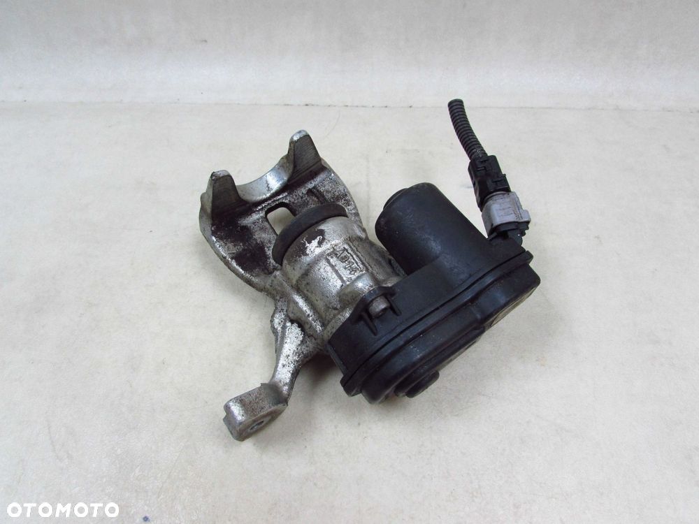 TOYOTA COROLLA E21 C-HR 19-23 ZACISK HAMULCOWY PRAWY TYL ELEKTRYCZNY - 4