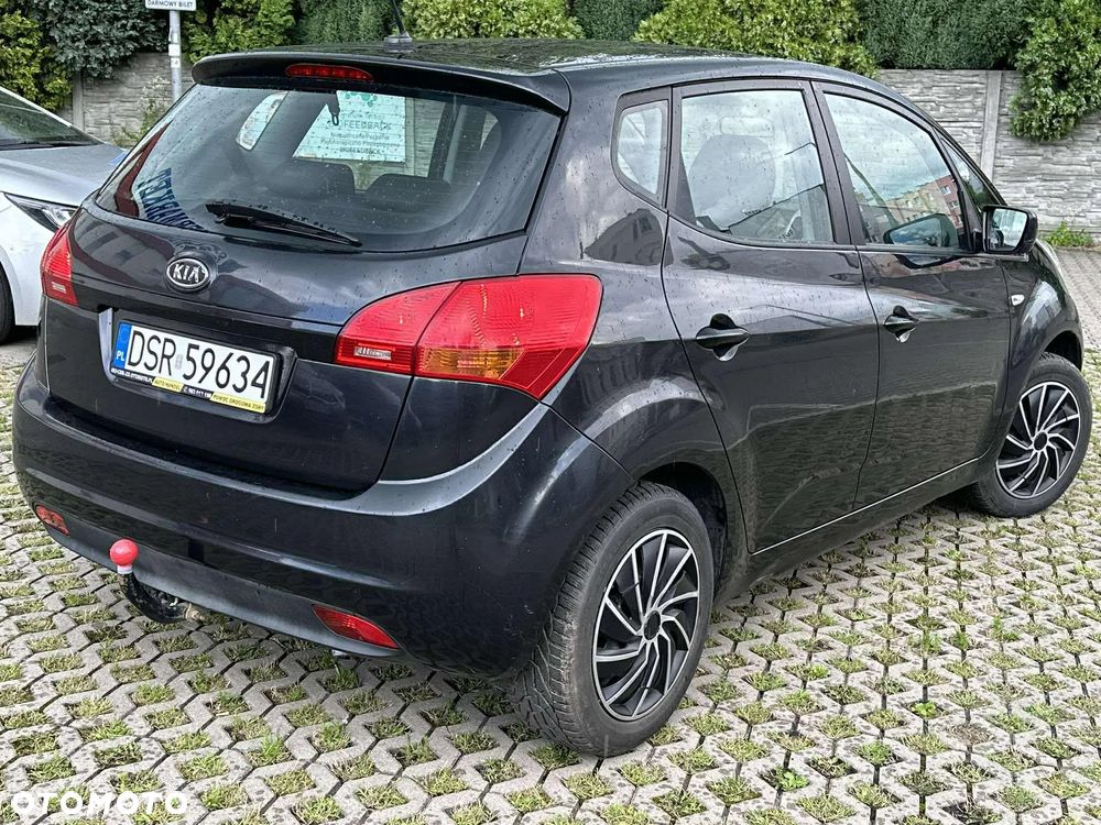 Kia Venga - 5