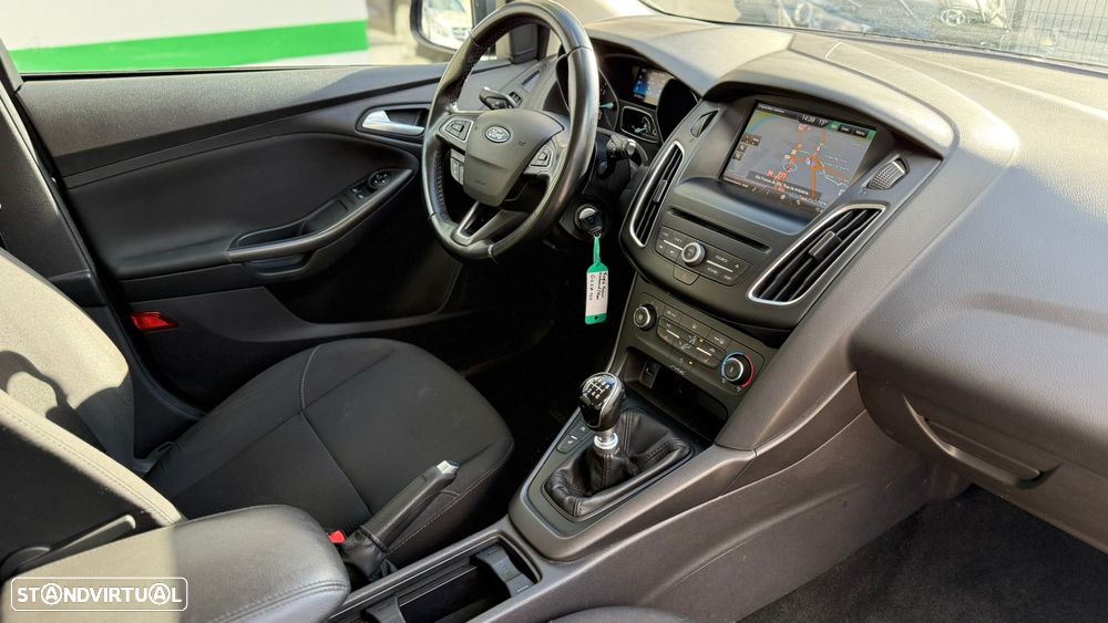 Ford Focus 1.0 EcoBoost S&S SYNC Edition - 10