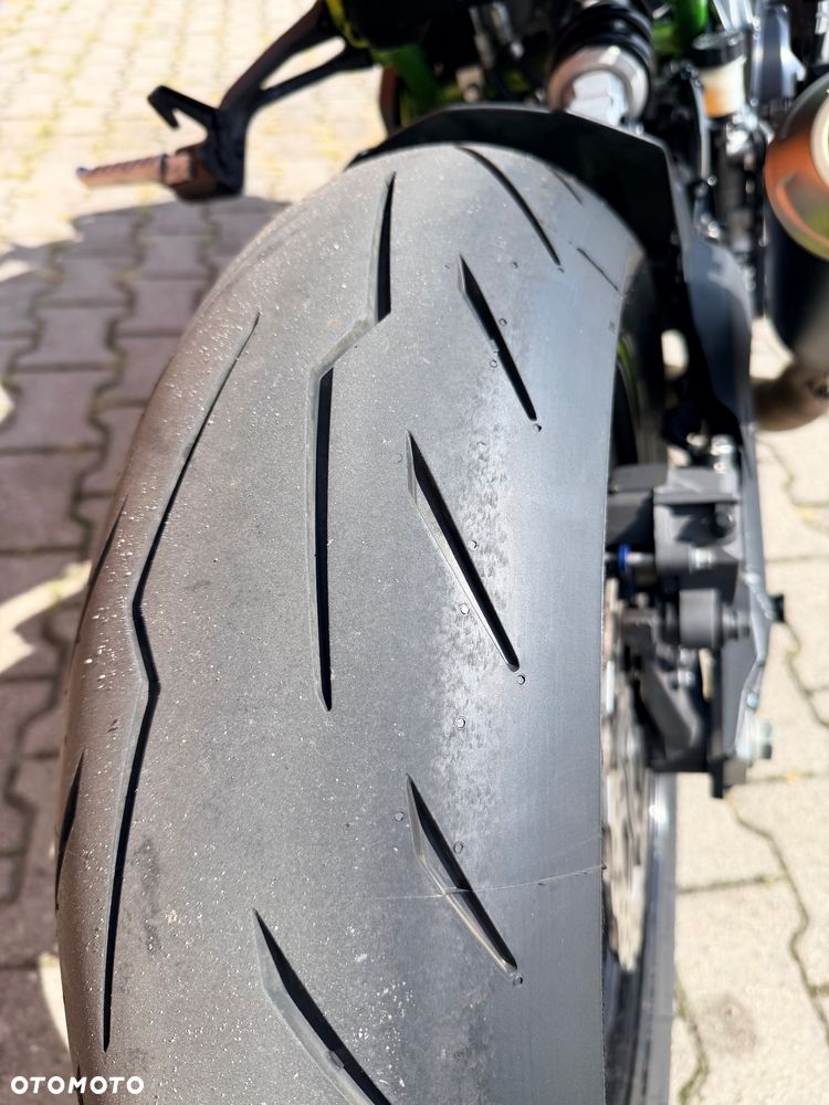 Kawasaki Z 900 - 7