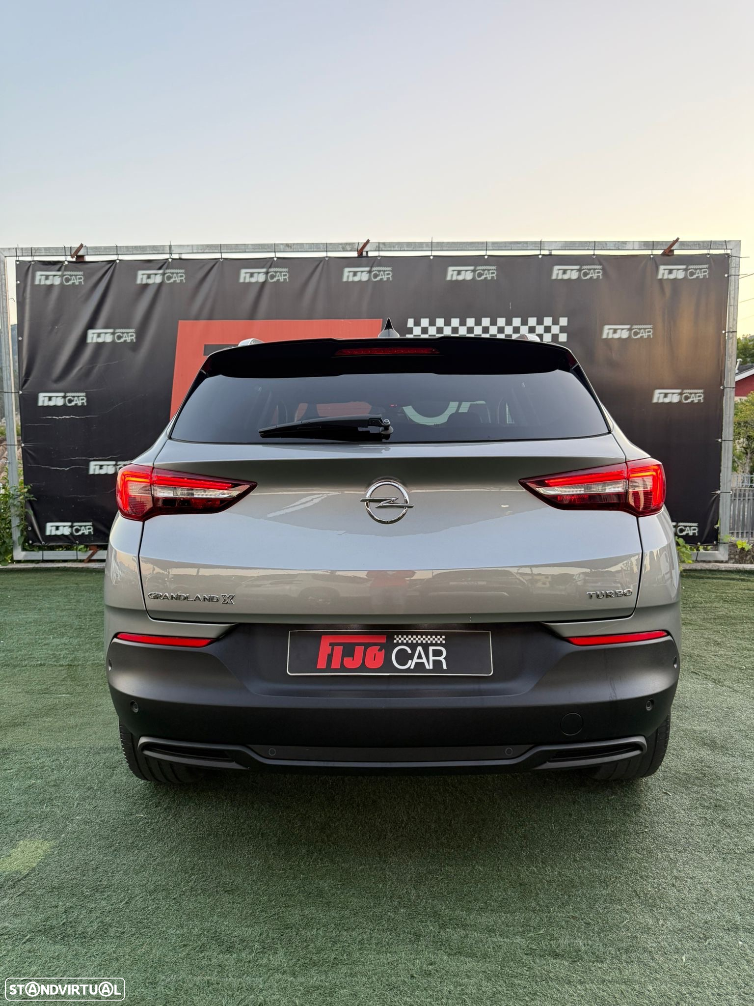 Opel Grandland X 1.2 S&S Auto Business INNOVATION - 6