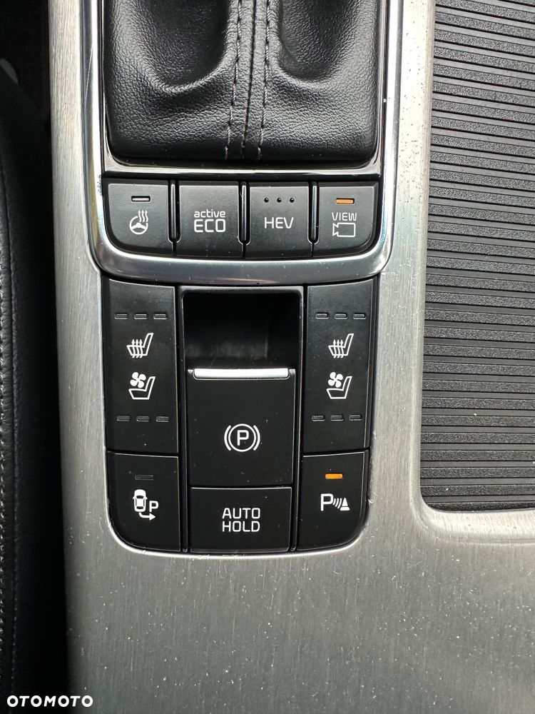 Kia Optima Plug-in Hybrid - 29