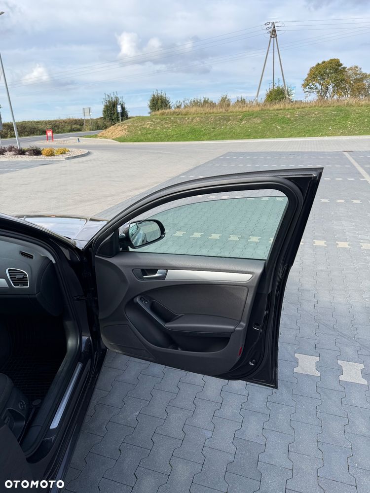 Audi A4 Avant - 10
